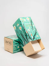 Cargar imagen en el visor de la galería, Jabón de Aceite de Oliva con Manzanilla y Hierba Limón