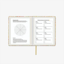 Cargar imagen en el visor de la galería, Agenda escolar 25/26- Día página - Bloom