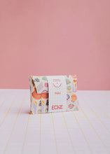 Cargar imagen en el visor de la galería, Tarjetero - Conchas beige