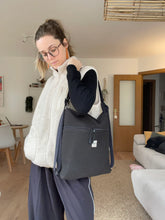 Cargar imagen en el visor de la galería, Bolso/Mochila - Lolo pelota