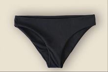 Cargar imagen en el visor de la galería, Bikini menstrual - Cocoro