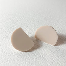 Cargar imagen en el visor de la galería, Gigil - Pendientes - Emille S