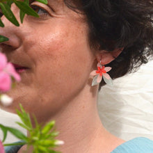 Cargar imagen en el visor de la galería, Pendientes - Azahar aguamarina - Rosa Rojo