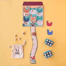 Cargar imagen en el visor de la galería, Juegos mesa - Cluck, cluck! the fox