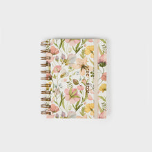 Cargar imagen en el visor de la galería, Agenda académica A6 2025-26 - Spring Flowers