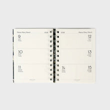 Cargar imagen en el visor de la galería, Agenda académica A6 2025-26 - Spring Flowers