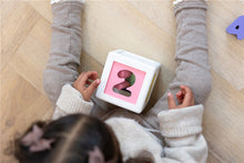 Cargar imagen en el visor de la galería, Kuby - Juguete formas y números