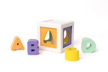 Cargar imagen en el visor de la galería, Kuby - Juguete letras y formas extensible