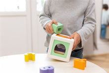 Cargar imagen en el visor de la galería, Kuby - Juguete letras y formas extensible