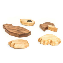 Cargar imagen en el visor de la galería, Pato magnético de madera - Fablewood