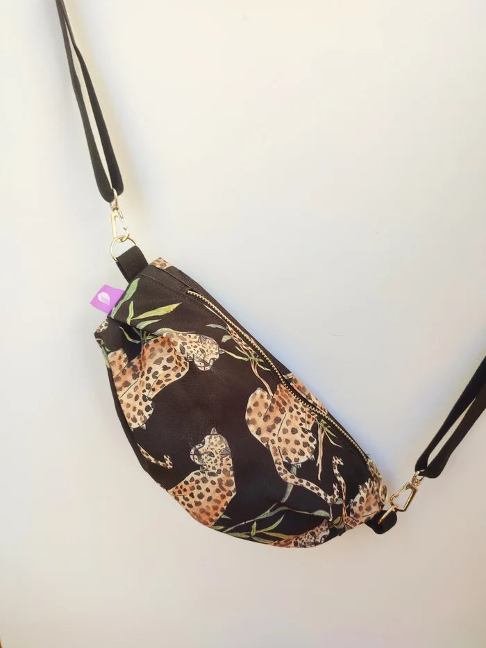 Riñonera - GUEPARDOS NEGRO
