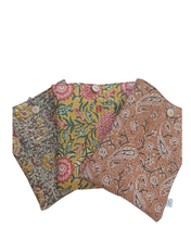 Cargar imagen en el visor de la galería, Funda de Tablet o libro M  - India
