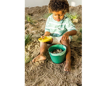Cargar imagen en el visor de la galería, Juegos de playa - Cubo verde
