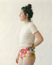 Cargar imagen en el visor de la galería, Braga de algodón cintura alta – Flores
