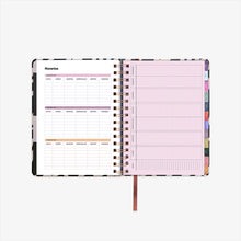Cargar imagen en el visor de la galería, Agenda escolar 25/26 - Día página - Noir

