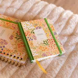 Agenda Escolar mini 25/26 - Semana vista - Bloom