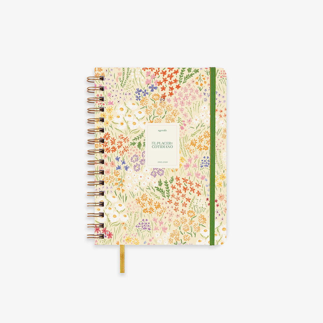 Agenda escolar 25/26- Día página - Bloom