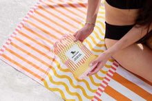 Cargar imagen en el visor de la galería, Toalla - Secado rápido - Summer Lemonade
