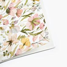 Cargar imagen en el visor de la galería, Libreta   Grapada   A5   36   hojas   -   Spring   Flowers
