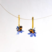 Cargar imagen en el visor de la galería, Mr. Laspiur - Pendientes LELIA Azul
