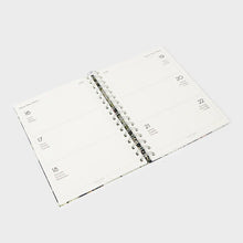 Cargar imagen en el visor de la galería, Agenda   académica   A5   2025-26   -   Wild   Flowers
