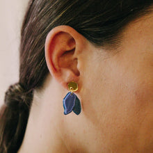 Cargar imagen en el visor de la galería, Mr. Laspiur - Pendientes MILIA Azul
