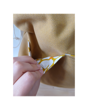 Cargar imagen en el visor de la galería, Boltsa - Loreberri mostaza
