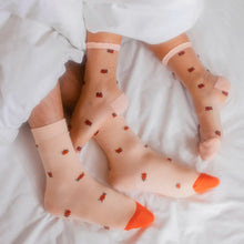 Cargar imagen en el visor de la galería, Calcetines - Mariquitas
