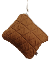 Cargar imagen en el visor de la galería, Neceser acolchado
