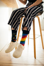Cargar imagen en el visor de la galería, Rainbow socks
