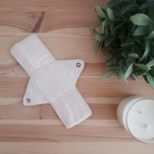 Cargar imagen en el visor de la galería, Higiene - Compresas de tela reutilizables
