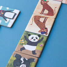 Cargar imagen en el visor de la galería, Kids - DOMINO - Penguins and friends
